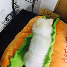 将图片加载到图库查看器，Cute hot dog dog bed 🌭🐕🛌😍 - PupiPlace