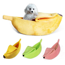 Load image into Gallery viewer, Warm banana dog bed 🍌🛌🐶😍 - PupiPlace