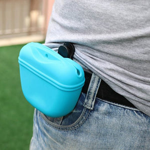 Outdoor portable dog treat pouch 🧺🐾🐕👨🏻‍🦯🌳 - PupiPlace
